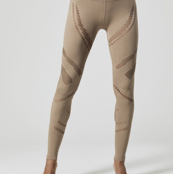 Alo radiance leggings - Picture 3 of 7